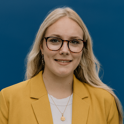 Photo of Nicole Clayton